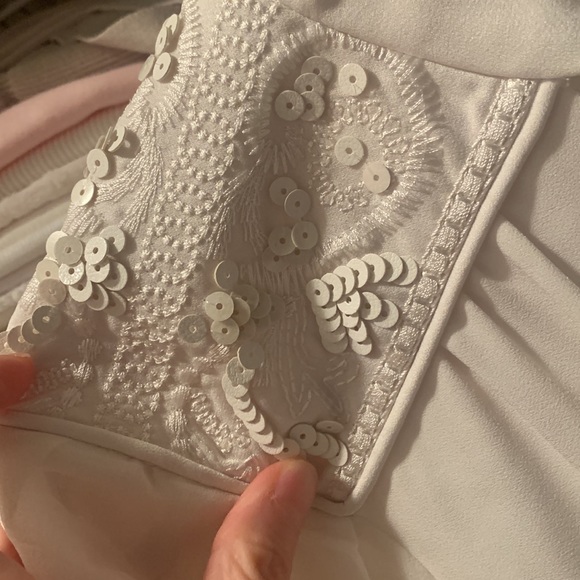 $298 NWT BCBGMAXAZRIA EMBELLISHED LONG SLEEVE FAUX WRAP BODYSUIT GARDENIA SZ 06 - Picture 14 of 17